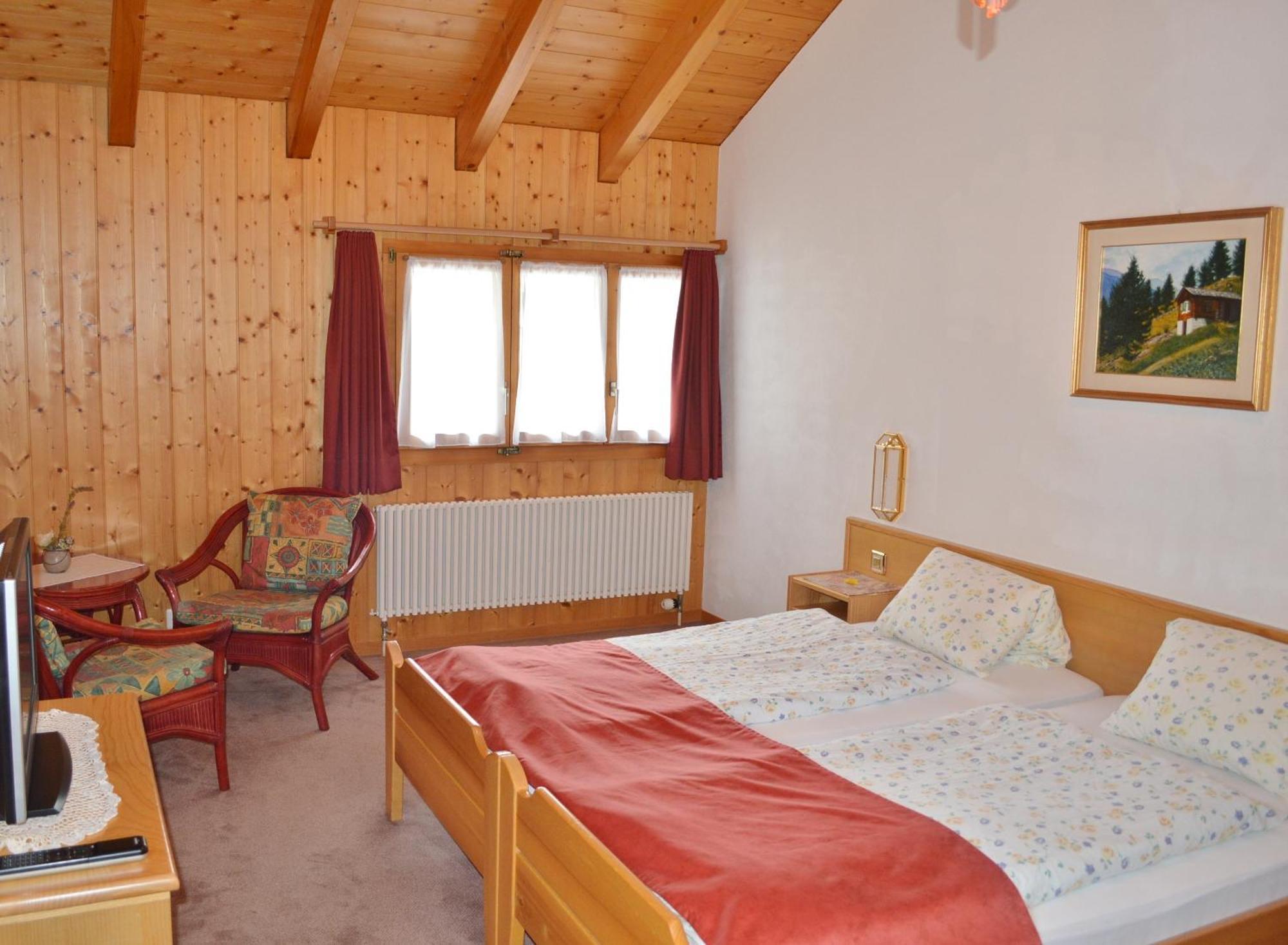 Hotel Grimsel Obergesteln Room photo